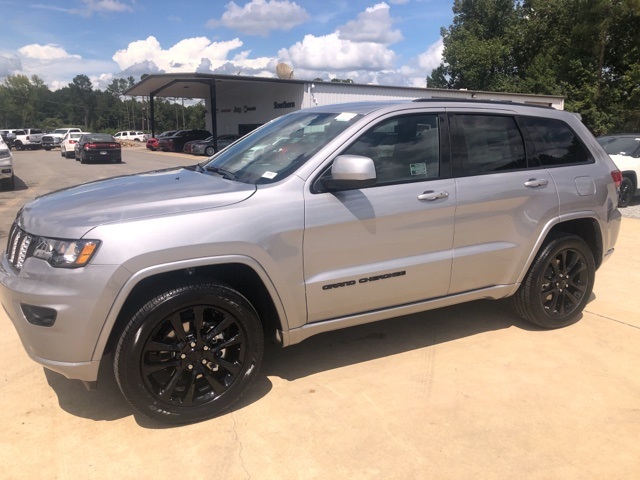 New 2020 Jeep Grand Cherokee Altitude Sport Utility In Fordyce 105583 Southern Chrysler Dodge Jeep Ram
